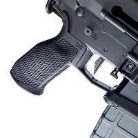 Driven Arms Shadow Crossover Grip (SCG)