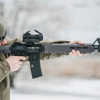 MAGPUL MOE M-LOK Hand Guard, Rifle-Length AR15/M4